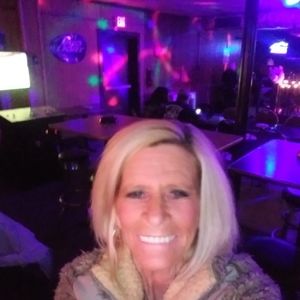 Meet your Posher, Robin